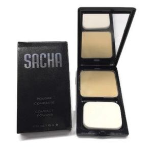 Sacha Buttercup Face Powder Compact